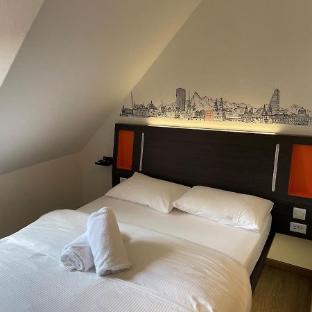 Easyhotel Zuerich Limmatplatz Dış mekan fotoğraf