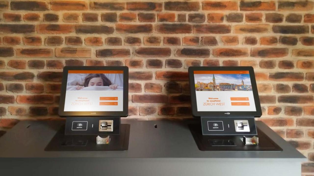 Easyhotel Zuerich Limmatplatz Dış mekan fotoğraf